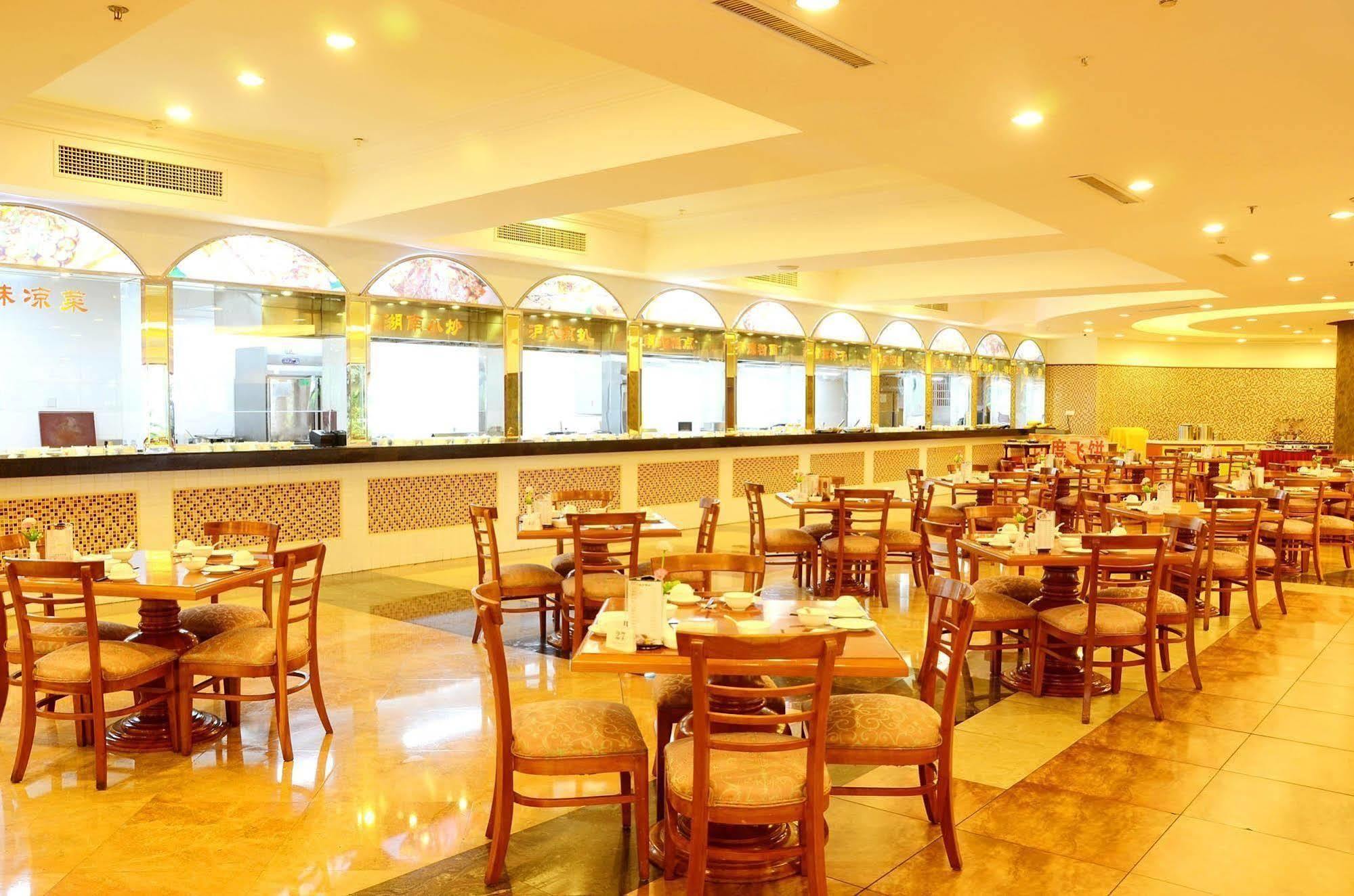 St. Tropez Hotel Changsha Bagian luar foto
